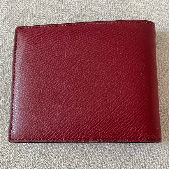 Coach Compact ID CrossGrain Leather Wallet - Picture 4 of 14